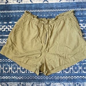 H&M Green Linen Shorts